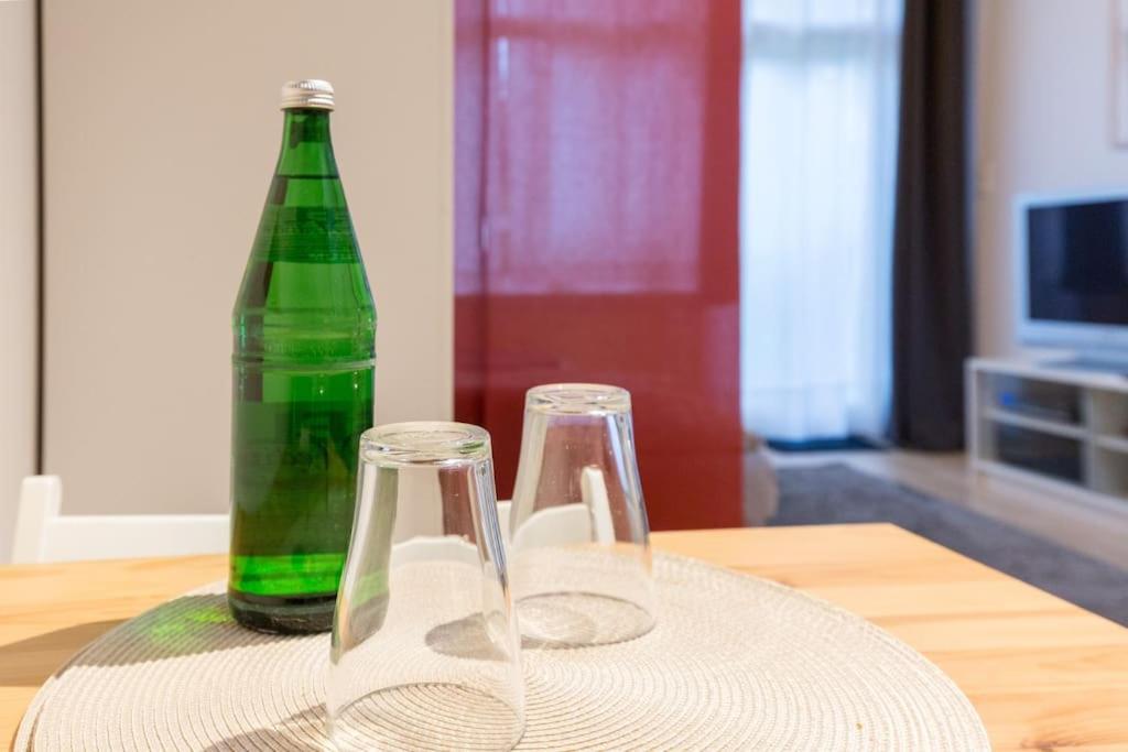 Apartment Wilhelmstr Fuer Bis Zu 3 Personen Brühl Екстериор снимка