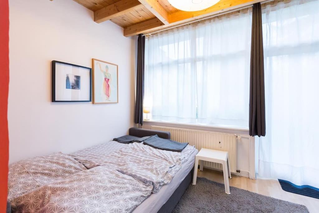 Apartment Wilhelmstr Fuer Bis Zu 3 Personen Brühl Екстериор снимка